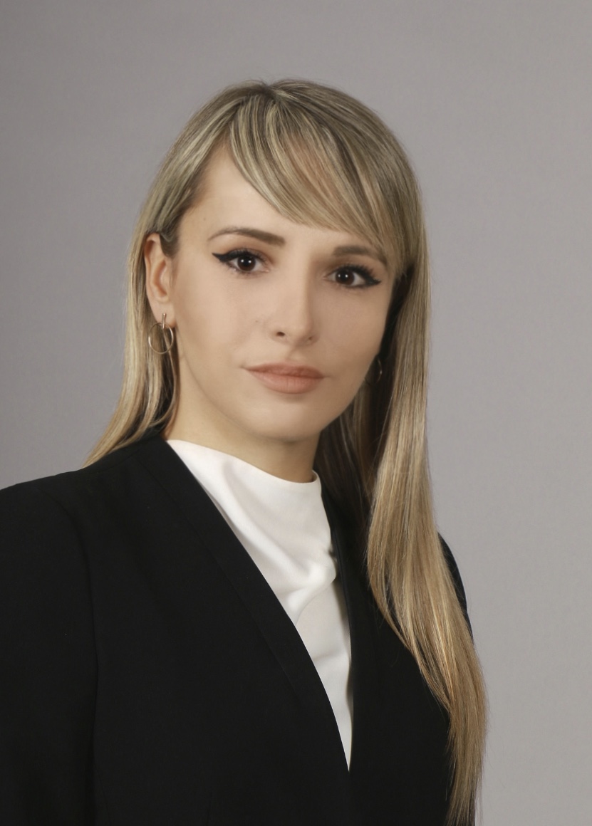 Frau Edvina Hasanbasic