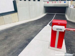 Tiefgarageneinfahrt 1