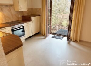 Blick zur Terrasse - (KI generiert)