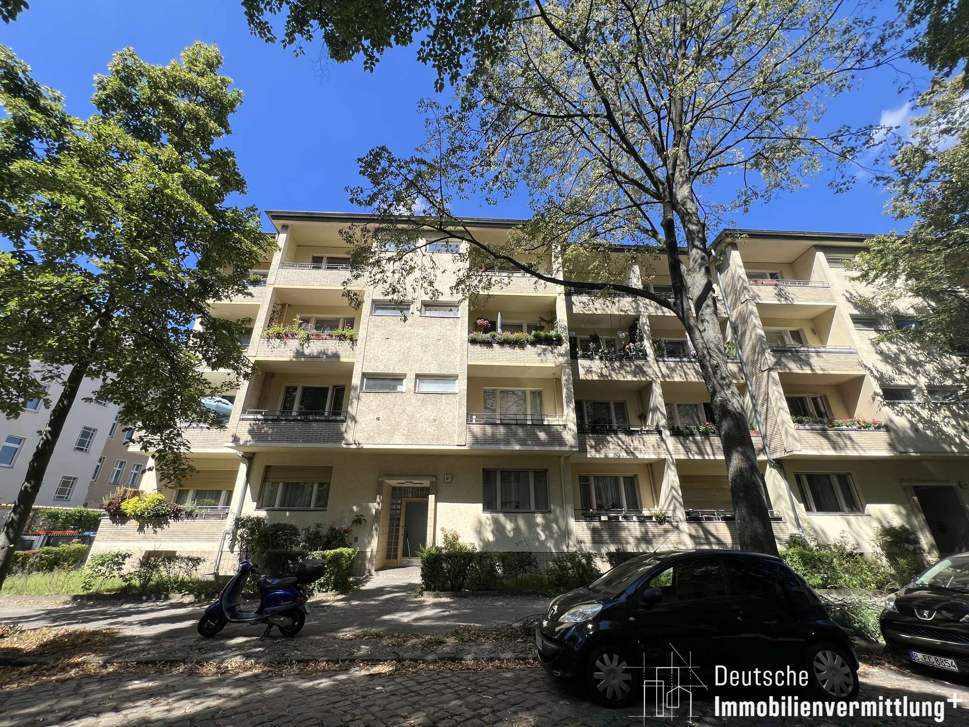 Mehr über den Artikel erfahren Kleine 1-Zimmerwohnung mit Einbauküche