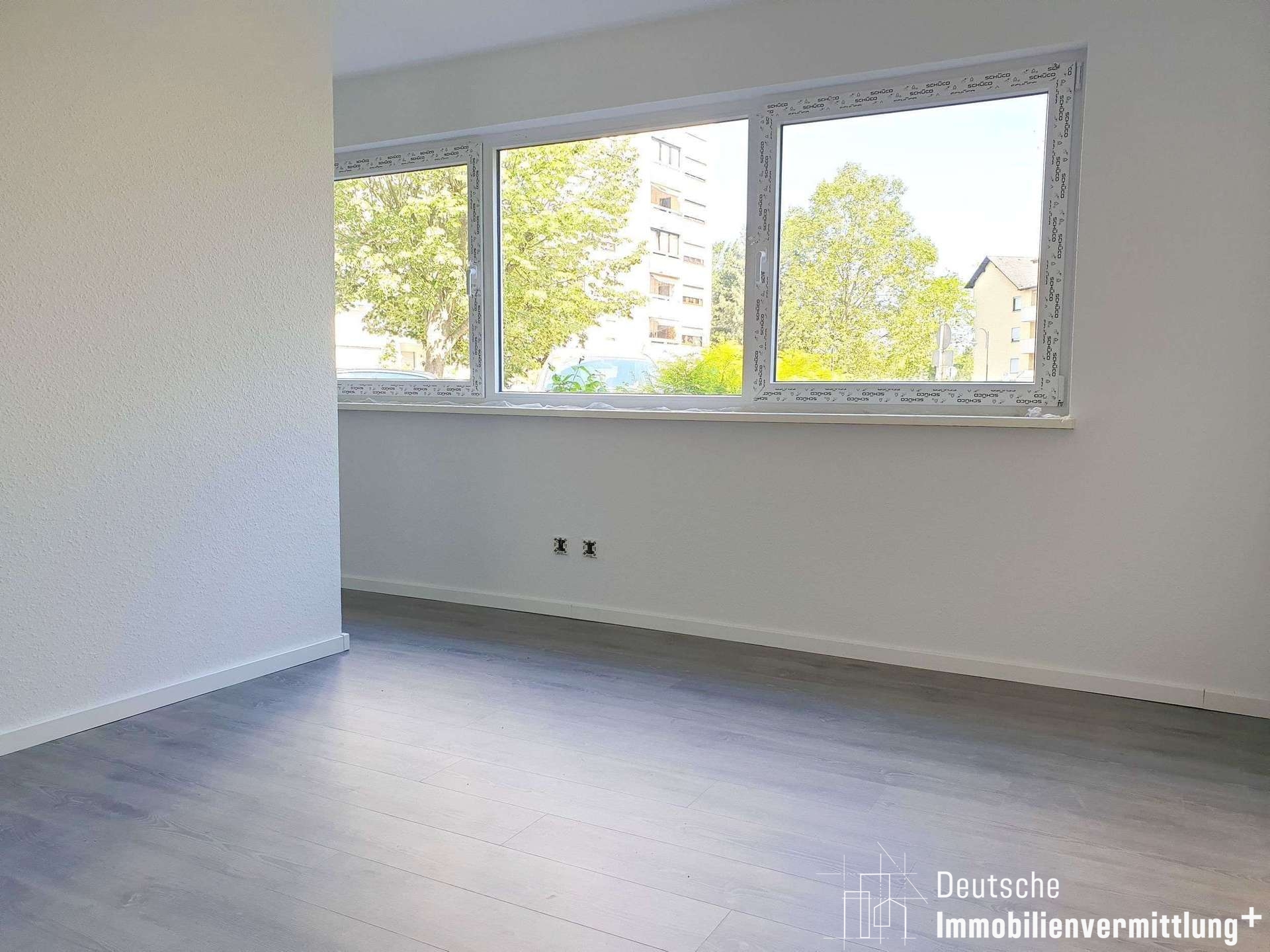 Mehr über den Artikel erfahren Singles aufgepasst! 1-Zimmerwohnung im Erdgeschoss inkl. Außenstellplatz