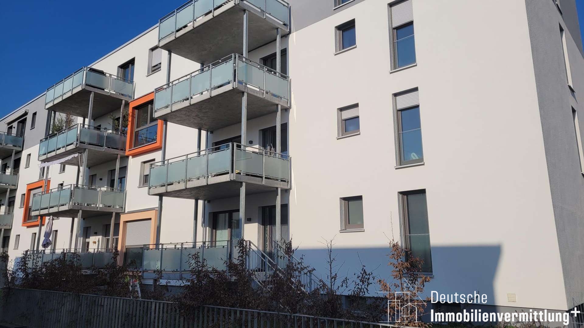 Mehr über den Artikel erfahren Moderne 2-Zimmer Wohnung mit Balkon und Keller