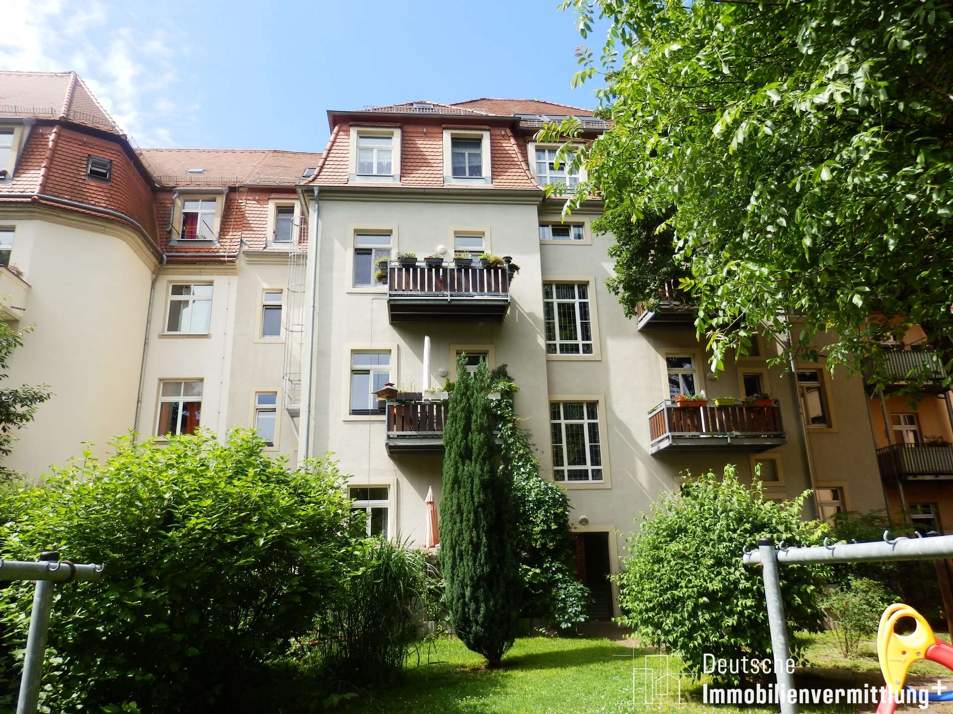 Mehr über den Artikel erfahren 3-Zimmerwohnung mit Altbaucharme