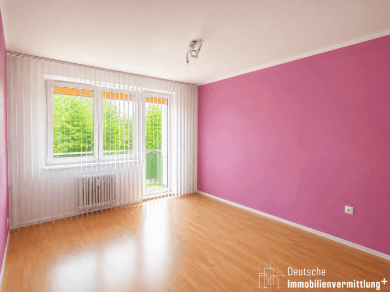 Schlafzimmer Balkonseite