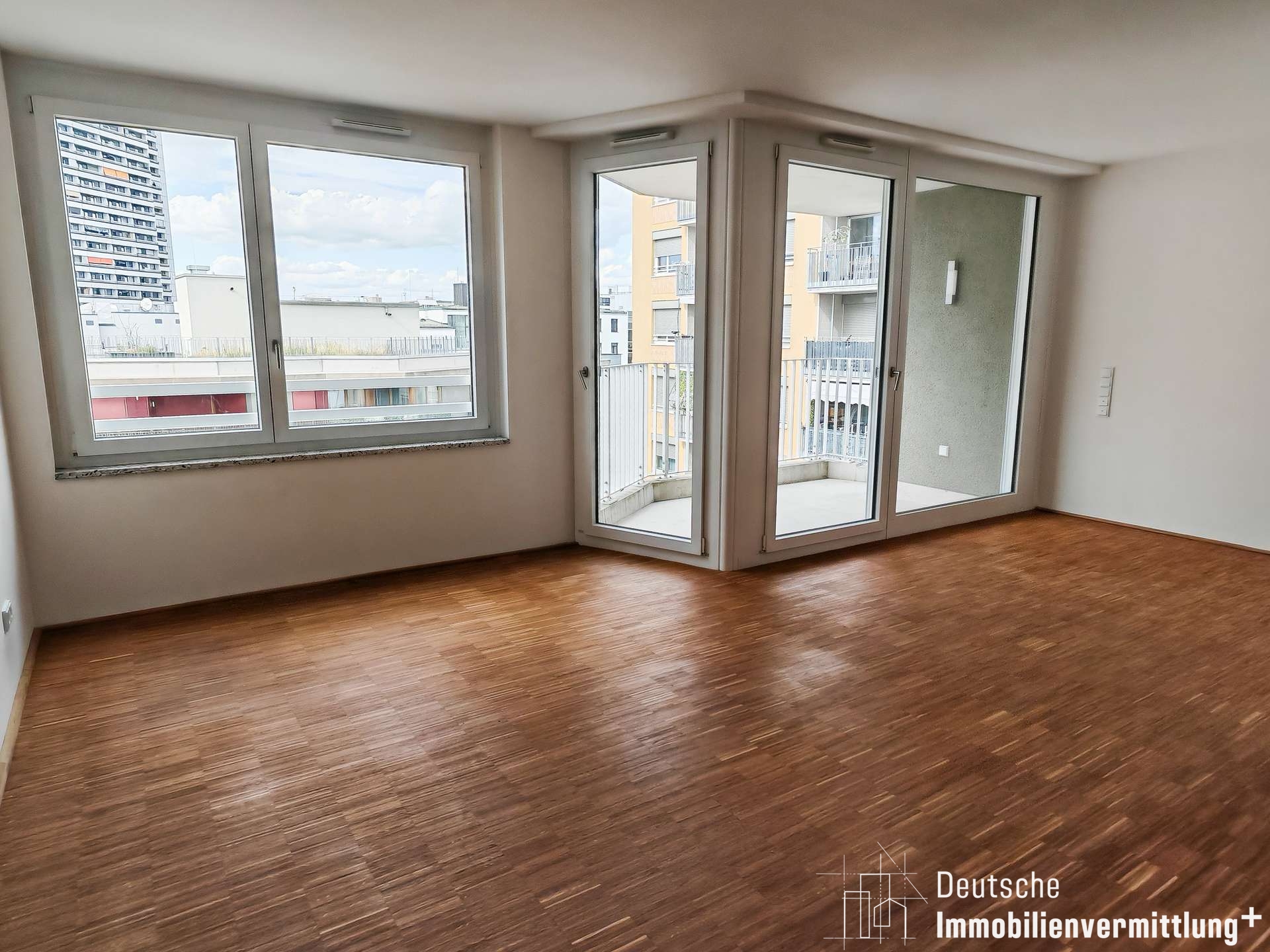 Mehr über den Artikel erfahren Großzügige 1-Zimmer-Wohnung mit moderner Einbauküche in München