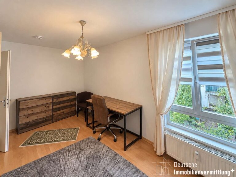 Arbeitszimmer